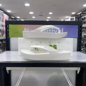 [보리보리/크록스 슈즈]클래식 플랫폼 플립 207714-100