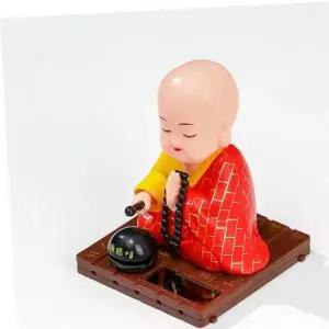 태양열 목탁치는 스님 부처님오신날 동자승 노호혼