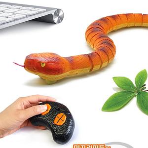 무선조종 RC 아나콘다 뱀 실제처럼 움직이는 파충류 동물 장난감 작동완구
