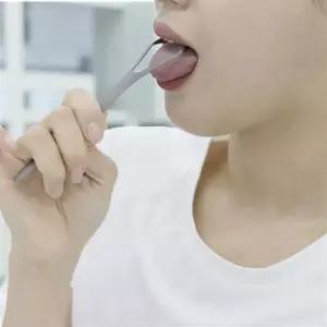 티타늄 혀 클리너 백태 제거 설태 칫솔 닦기 추천 휴대용
