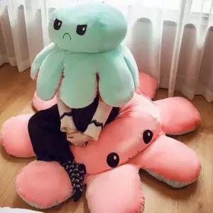 [에이치플러스몰]거북이 등딱지 반전문어 인형 등쿠션 쿠션