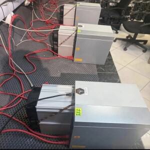 CN  제품 빠르게  중 Bitmain Antminer Z15 Pro 840KSol ZCash ASIC
