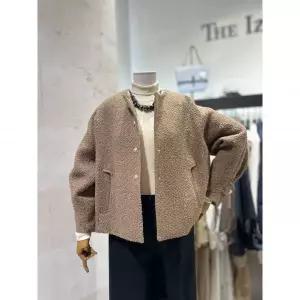 수량한정 더 아이잗컬렉션 울 라운드넥 메탈 버튼 자켓 CPAA0JK411 2749726