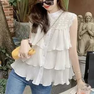 여성 민소매 라운드넥 블라우스 셔츠 루즈핏 레이어드 프릴 디자인 레이스 배색 쉬폰 소재 여름 데일리 셔