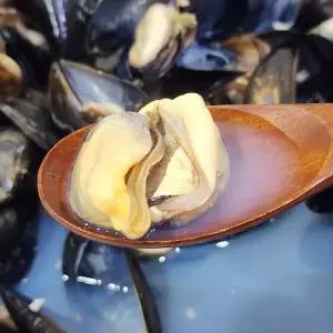 홍합 4kg 통통 다듬이 손질홍합 생홍합 자연산 탕 찜 국물