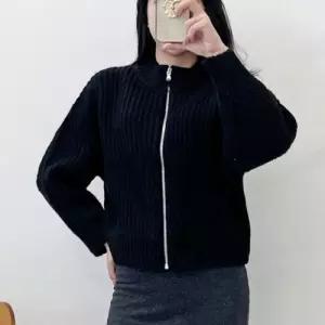 여자 데일리 웨어 라운드넥 니트 집업 가디건