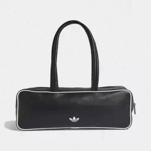 아디다스 롱 에어라이너 백 - 블랙 KD7851 5874444