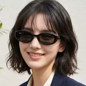 [레이밴] 선글라스 RB4441D 6677 87 이동휘 제시카 블랙 오벌 뿔테 아시안핏 남자 여자