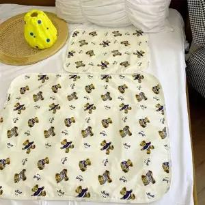 [하프클럽/]생리패드 방수패드 매트 방수요 35X45 곰돌이 3size