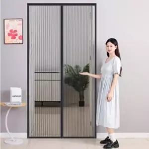 고품질 모기안녕 자석 문 모기장 120x210cm 블랙 붙이는모기장 여름모기장 방문모기장 WFLLJPZ
