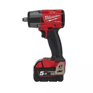 밀워키 FUEL미드토크렌치 1/2인치 M18 FMTIW2F12-502X 5.0Ah 배터리2개
