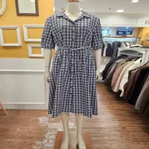 BCBG_노원점 스퀘어 체크 원피스 B5C7O602