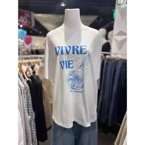수량한정 온앤온 레터링 프린트 반팔티 NJW5ME317 2750307