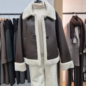[BCBG]비씨비지 BCBG 인조퍼무스탕
