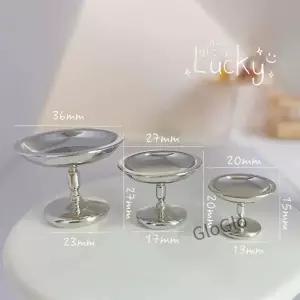 과 간식을 위한 인형의 집 금속 트레이 케이크 및 딤섬 모델을 DIY 장식으로 완벽