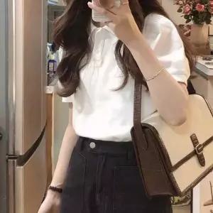 여성반팔티 면카라 린넨 깔끔 스트라이프 맨투맨 셔츠