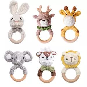 해외 Teether 음악 뜨개 기린 동물 코끼리 몬테소 반지 들을위한 나무 크로 셰