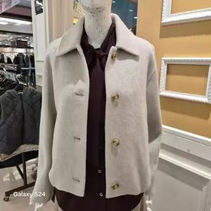 [하프클럽/BCBG]BCBG 비씨비지 겨울25 타스 리버 자켓 B5D9H806