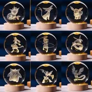 포켓몬 6cm 크리스탈 볼 모델 완구 Rayquaza Lucario Mew Vaporeon Espeon Greninja 충전 LED 라이트 유리