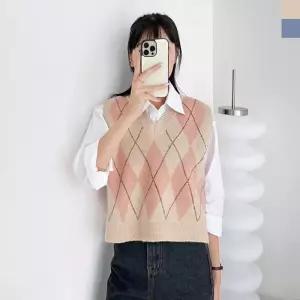 CAT 1074 여자 도톰 아가일 브이니트베스트