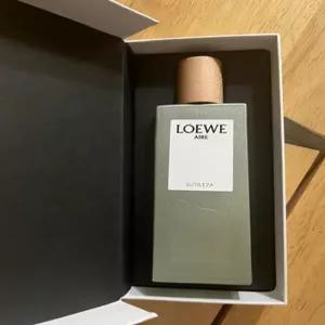 로에베 아이레 수틸레사 오 드 뚜왈렛 50ML