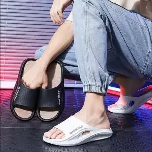남자 여름 슬리퍼 사무실 실내화 남성 샌들 여행 발편한 회사 여행용 비치 실용 물놀이