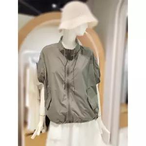 일부수량 올리브데올리브 하이넥 반팔 바람막이 점퍼 YW6MM211 2755105