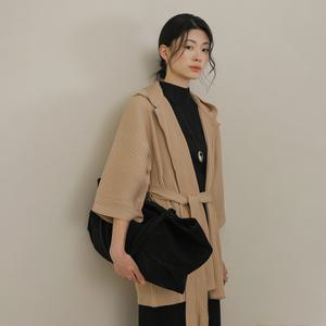 플라라 플리츠7부오픈골지후드자켓