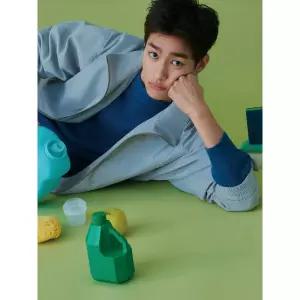 에잇세컨즈 피치 트윌 하이넥 블루종 라이트 그레이 4812572