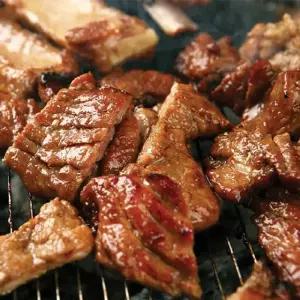 국내산 돼지로 만든 수제 양념 돼지갈비 2kg
