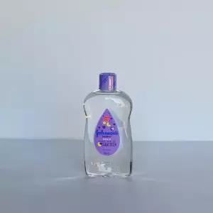 존슨 베드타임오일 500ml 청결 함 사랑가득한 촉촉 한바디 아기 피부를 하게 순
