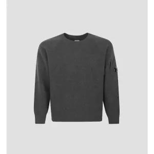 CP컴퍼니 크루 넥 인 Lamswool 니트 크루넥 램스 울 19CMKN040A 110149A 978