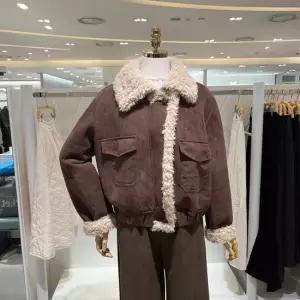[AK수원점] [밸리걸] 퍼 포인트 무스탕 자켓 613810