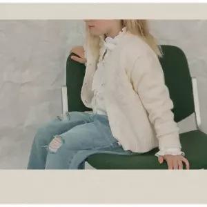 로아앤제인 순수 니트 가디건 RJ25FCA06CR BJV539