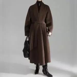 로브롱코트 하이퀄리티 롱코트 브라운 미니멀 겨울코트 로브코트 울무드