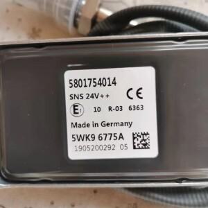 5WK96775A 5801754014 이베코 스트라리스 유로카고 트래커 트럭용 순정 새 질소 센서 NOX