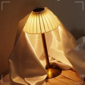 IKWD9E5B3 테이블 LED 무선 인테리어 BD913 oms 크리스탈 램프 감성