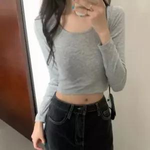 20대 30 걸 심플 이지 패션원형넥 크롭핏 롱셔츠 크루넥티 라이트 니트탑