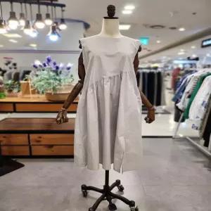 세이브존01 민소매 진주 단추 원피스 A26SO6209 (49401031)