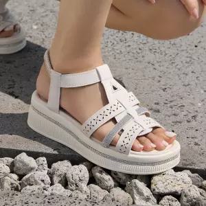 헬릿 큐빅 플랫폼 스트랩 샌들 5.5cm