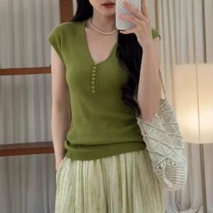 엘럽 여성 녹색 V넥 니트 작은 플라잉 슬리브 티셔츠 여름 슬리밍 얼음 실크 반팔 탑 얇은 원템