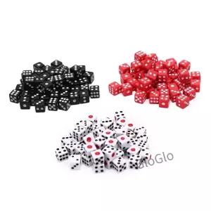 50Pcs 오지 8mm 플라스틱 화이트/블랙/레드 게임 위 표준 6 양면 결정자 생일 파티 보드