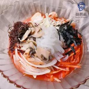 [바른씨][당일생산] 간편한 갑오징어 물회 밀키트 350g (물회육수 증정) 1~2인분/5분조리