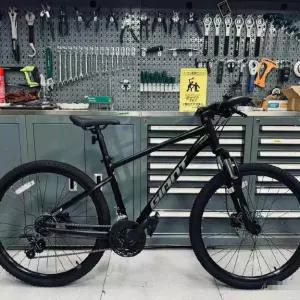 자이언트 ATX660 산악자전거 알루미늄 MTB 브레이크 21단 26인치 출퇴근
