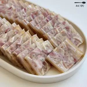 B의식탁 돼지 머릿 머리 수육 고기 편육 음식 요리