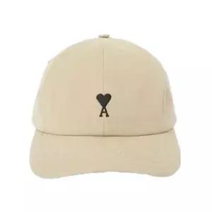 [아미]26SS 아미 남성 드 꾀흐 로고 자수 볼캡 모자 토프 베이지 UCP265 AW0041A 036
