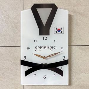 커스텀 무소음 태권도 벽시계 관장님 이사 집들이 기념품 스포츠 거실 방꾸미기 제작