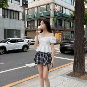 리본 베이직 여리핏 오프숄더 블라우스