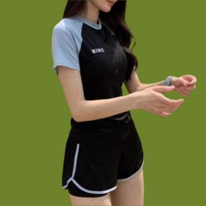 EA 편한수영복 레쉬가드 내장브라 온천 실내수영장 워터파크