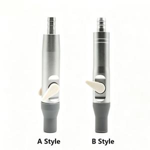 7mm/8mm 약력 흡입 핸드피스(회색 실리콘 팁 및 실리콘 슬리브 포함), 흡입력 조절 가능 치과용 의자 액세서리